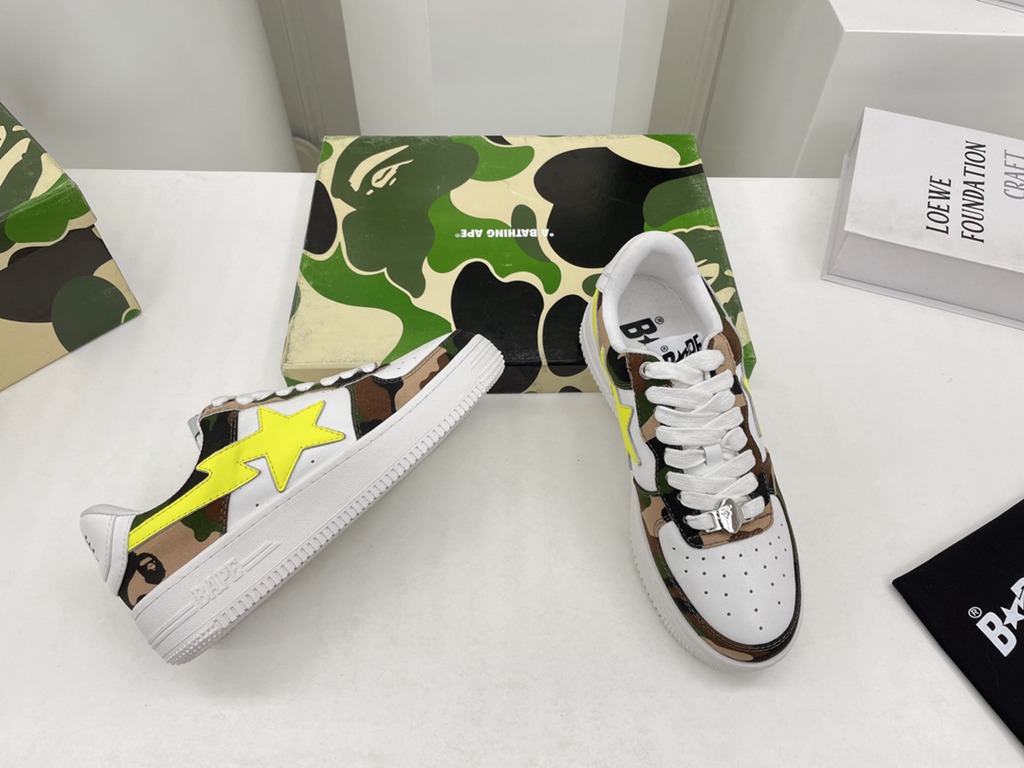 B*APE SNEAKERS